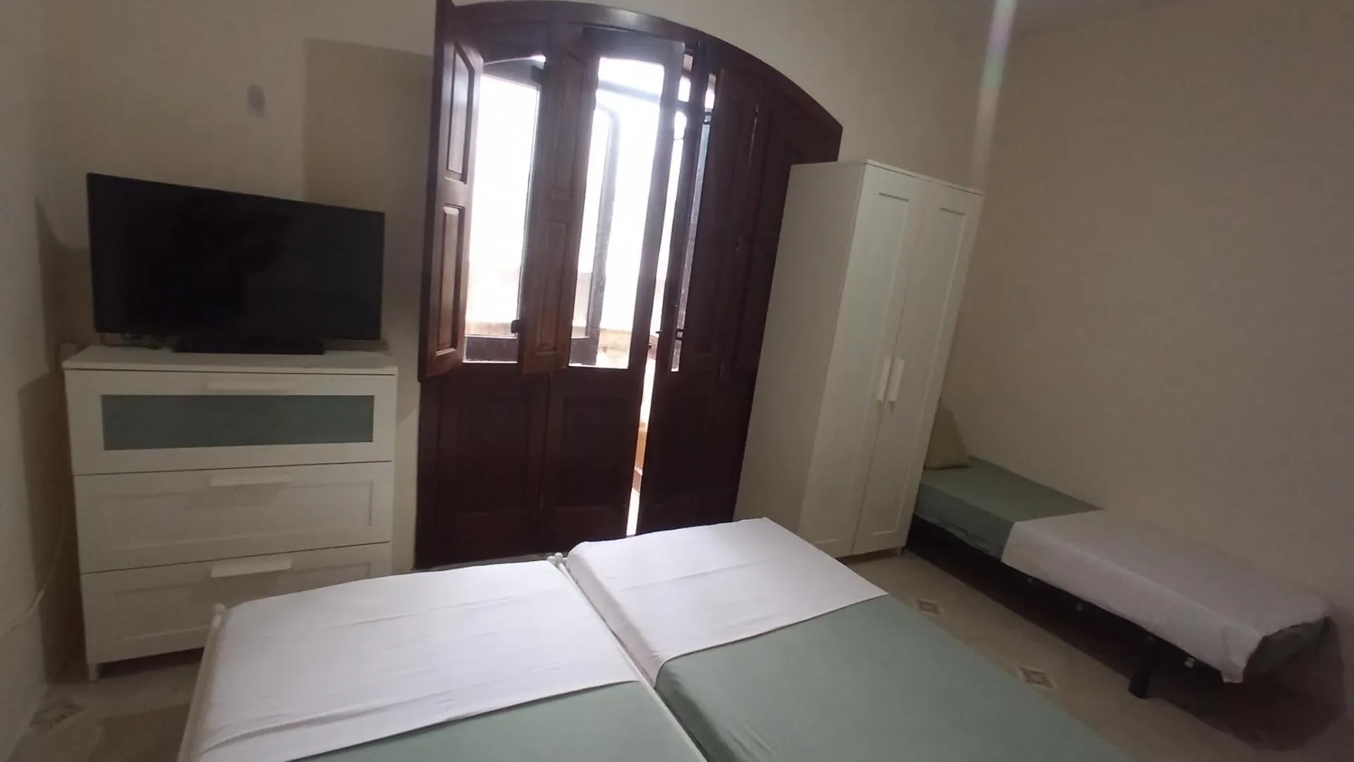Homestay Cosy Bedroom Near University Gzira Malta