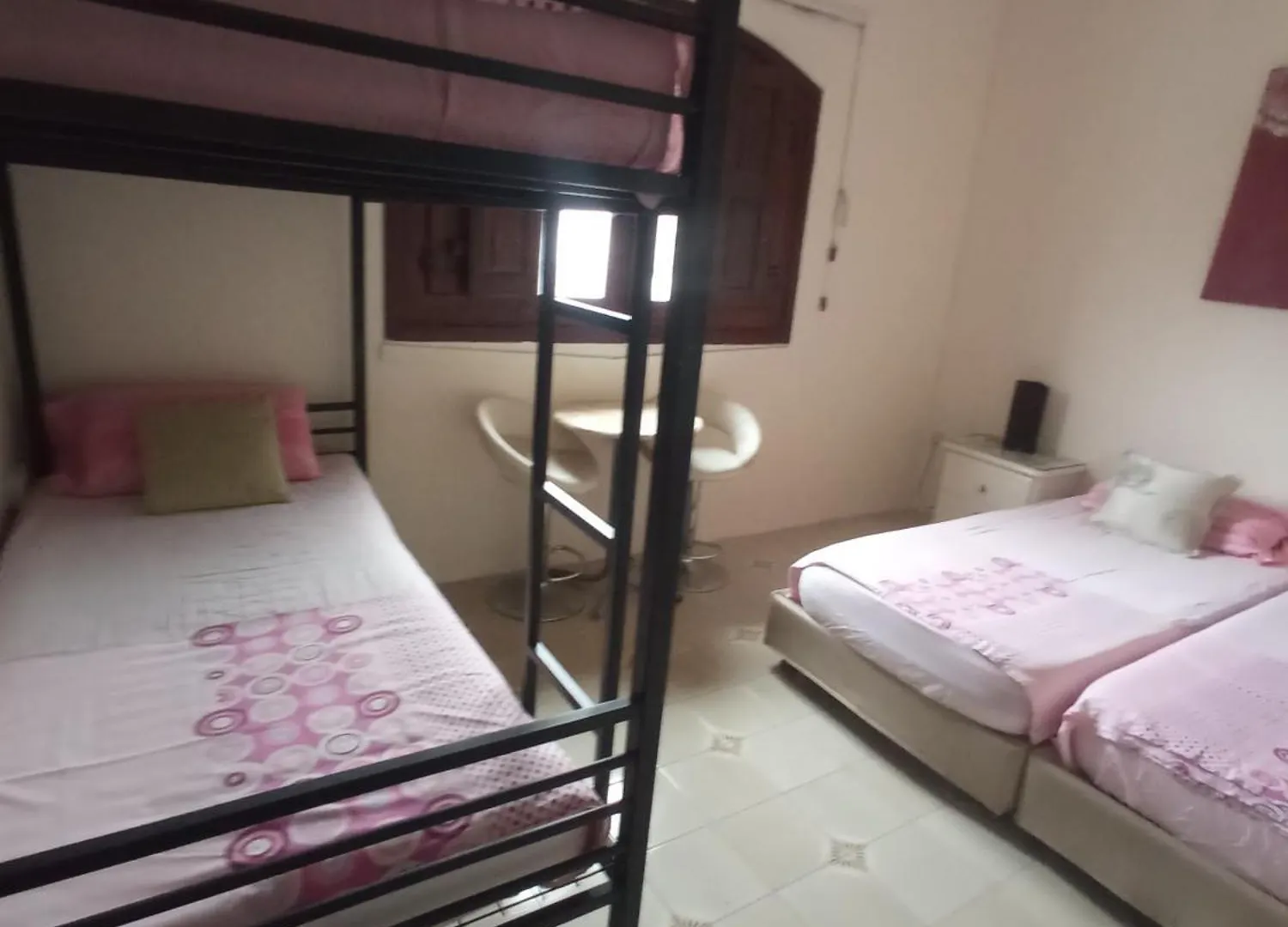 Cosy Bedroom Near University Gzira Homestay